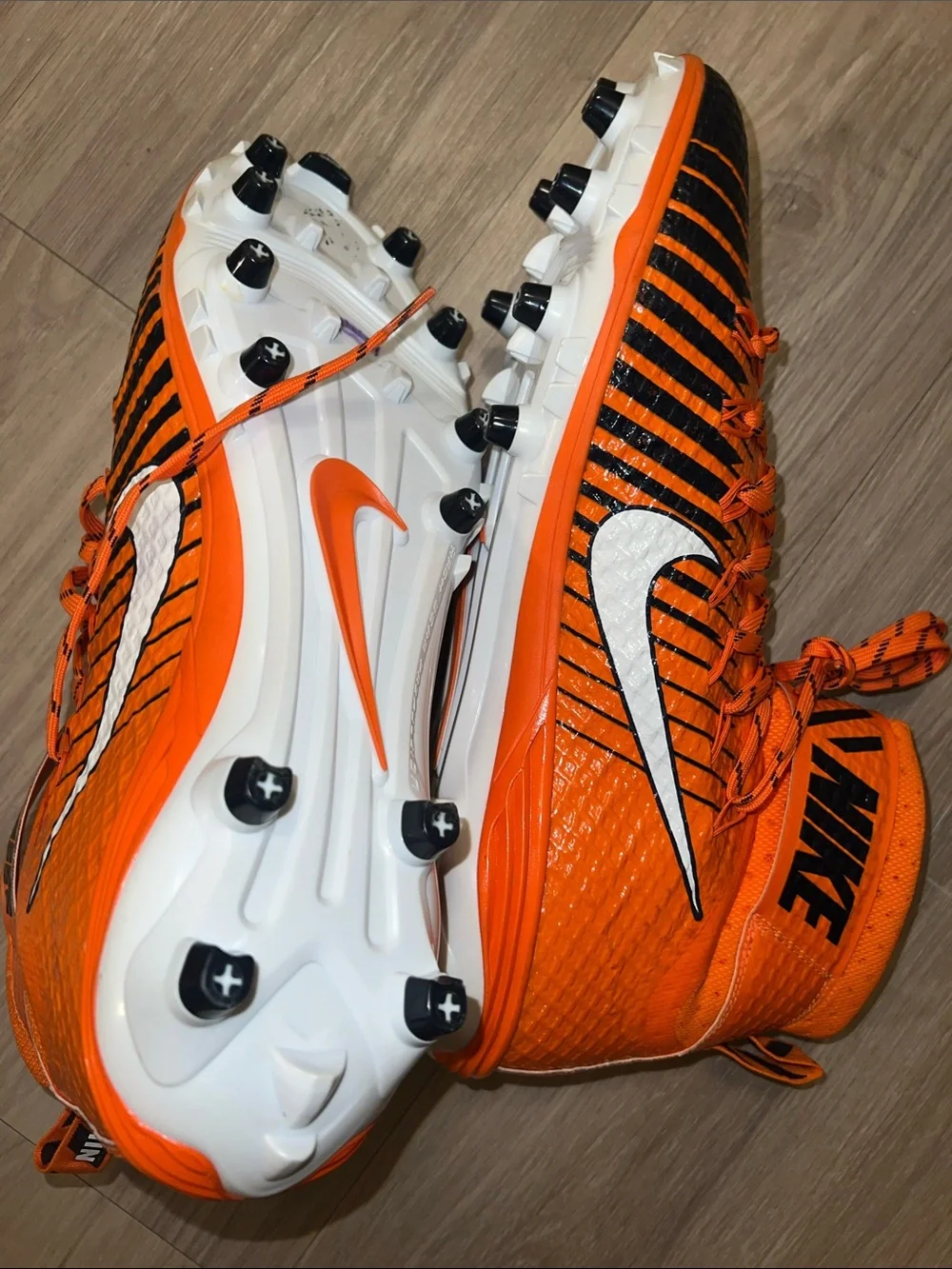 Nike Mens Lunarbeast Elite Orange Football Cleats NikeSkin 847588-410 Sz 14 NWOT